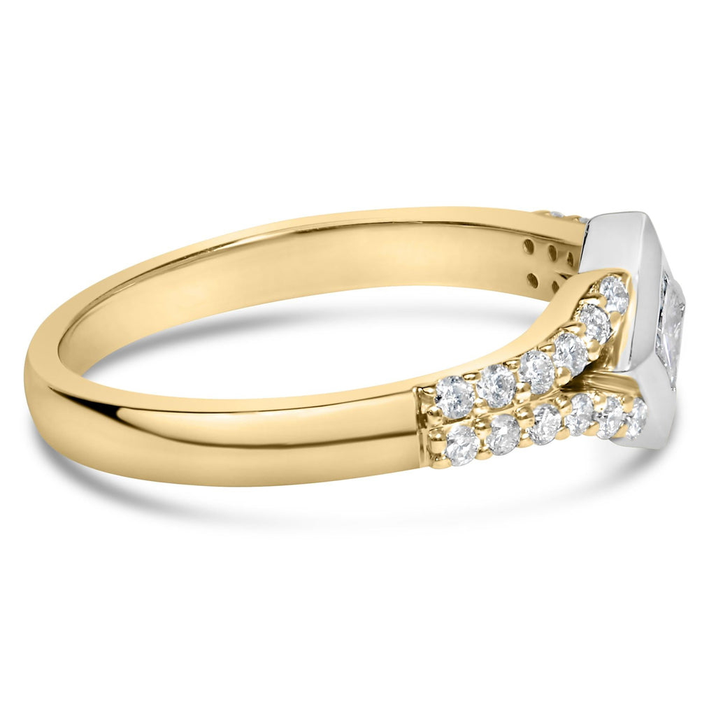 10K Two Tone Color 1/2 Cttw Diamond Kite and Split Shank Ring (H-I Color,SI2-I1 Clarity)