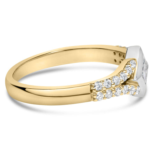 10K Two Tone Color 1/2 Cttw Diamond Kite and Split Shank Ring (H-I Color,SI2-I1 Clarity)